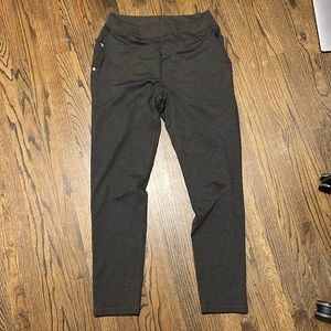 Vuori sweats never worn